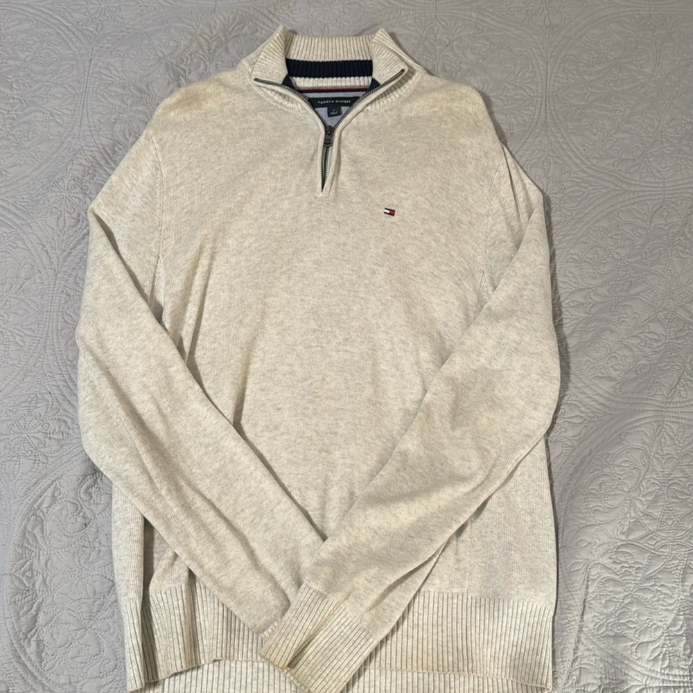 Oatmeal Tommy Hilfiger sweater